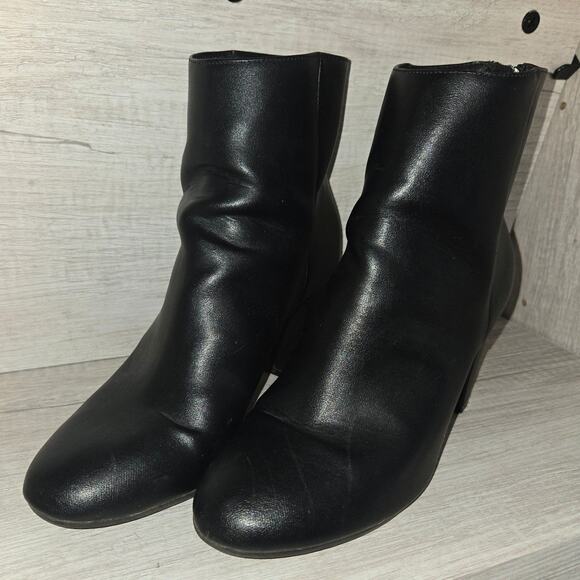 Christian Siriano Black Chunky Heel Ankle Boots 9.5 - Picture 6 of 7